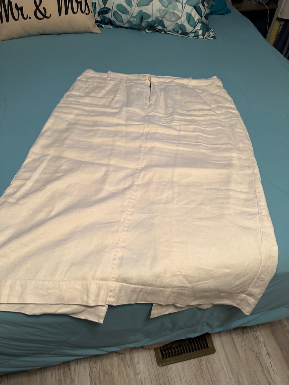 Maeve White Maxi Linen-Blend Skirt